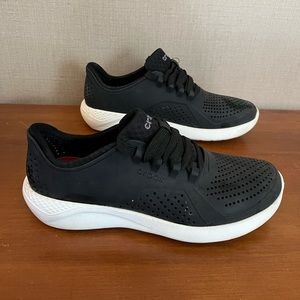 Crocs Women's Literide Pacer Sneakers